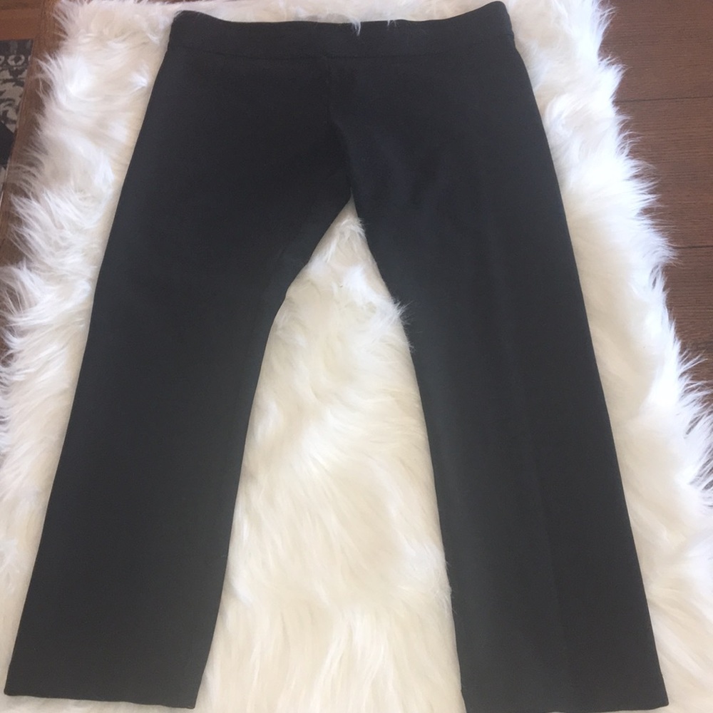 BCBG Maxazaria legging